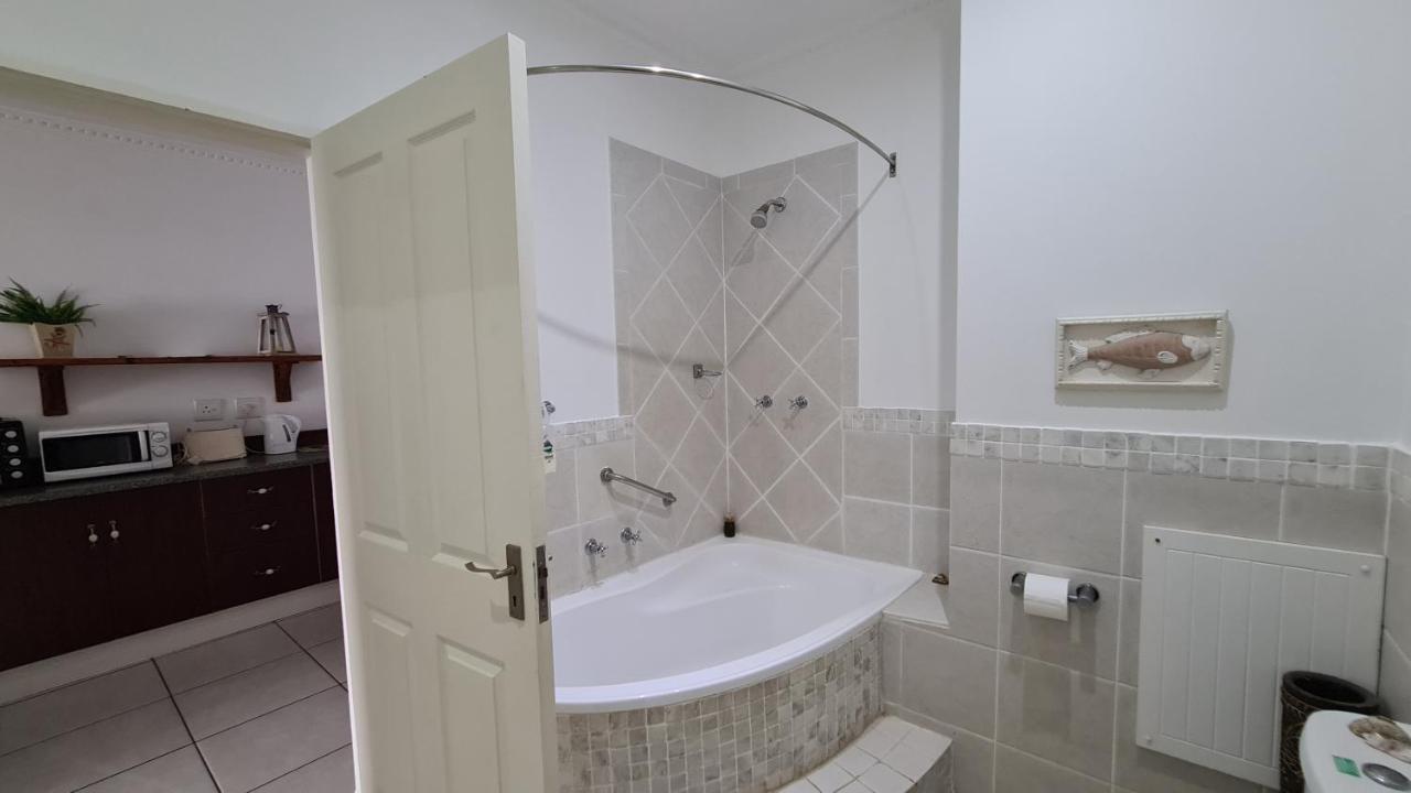 Shaka'S Seat Guesthouse Ballito Zewnętrze zdjęcie