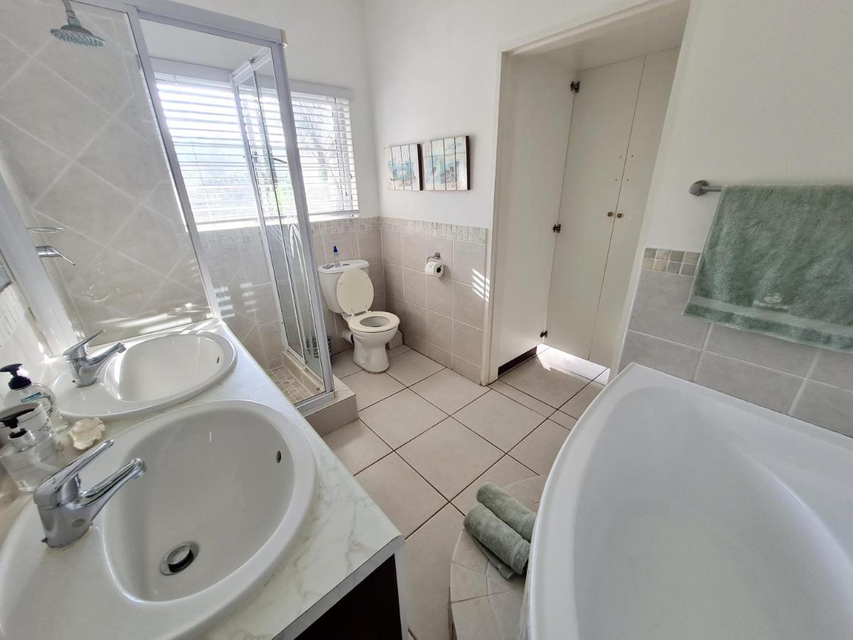 Shaka'S Seat Guesthouse Ballito Zewnętrze zdjęcie